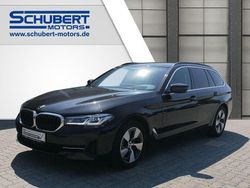 Schwarz Gebraucht 2023 BMW 520 Sport Line Kombi | 37.450 € (Fairer Preis)