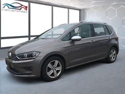 Grau Gebraucht 2016 VW Golf Sportsvan Highline Van / Kleinbus | 11.985 € (Superpreis)