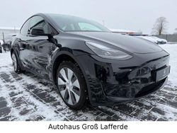 Schwarz Gebraucht 2024 Tesla Model Y Long Range RWD SUV | 37.990 € (Fairer Preis)