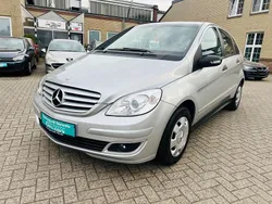 Silber Gebraucht 2008 Mercedes B150 Van / Kleinbus | 3.990 € (Superpreis)