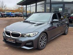 Grau Gebraucht 2020 BMW 318 Shadowline Kombi | 29.780 € (Fairer Preis)