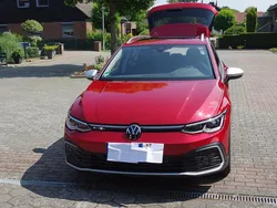 Rot Gebraucht 2024 VW Golf Alltrack Kombi | 38.000 €