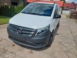 Weiß Gebraucht 2020 Mercedes Vito Van | 18.900 €
