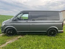 Grau Gebraucht 2018 VW T6 Beach Van | 43.500 €