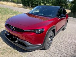 Rot Gebraucht 2022 Mazda MX30 Ad'Vantage SUV | 15.400 € (Guter Preis)