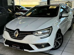 Weiss "nacre" Gebraucht 2016 Renault Mégane GrandTour Bose Edition Kombi | 10.999 € (Teuer)