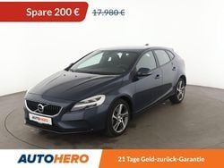 Blau Gebraucht 2018 Volvo V40 Momentum Kombi | 17.780 € (Etwas zu teuer)
