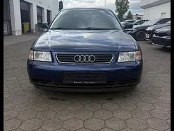Blau Gebraucht 1999 Audi A3 Kleinwagen | 1.800 € (Fairer Preis)