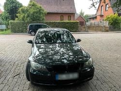 Schwarz Gebraucht 2007 BMW 318 Limousine | 1.700 € (Guter Preis)