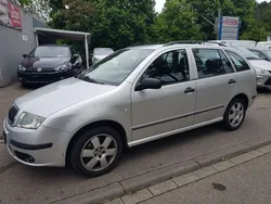 Silber Gebraucht 2004 Skoda Fabia Kombi | 3.189 € (Teuer)