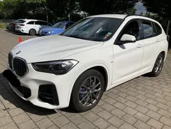 Weiß Gebraucht 2021 BMW X1 Shadowline SUV | 29.390 € (Fairer Preis)