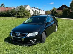 Schwarz Gebraucht 2006 VW Passat Kombi | 2.300 € (Guter Preis)