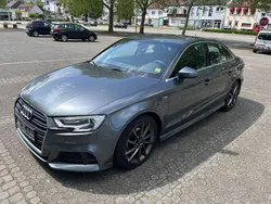 Grau Gebraucht 2018 Audi A3 Sport Limousine | 18.300 € (Fairer Preis)