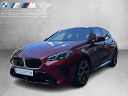 Dragon fire rot Neu 2025 BMW 118 M Sport Kleinwagen | 39.333 € (Etwas zu teuer)