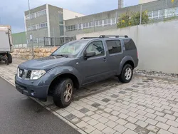 Blau Gebraucht 2006 Nissan Pathfinder SUV | 8.200 € (Fairer Preis)