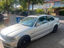Silber Gebraucht 2001 BMW 318 Coupé | 2.500 € (Guter Preis)