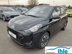 Phantom black Gebraucht 2024 Hyundai i10 Trend Kleinwagen | 16.190 € (Fairer Preis)