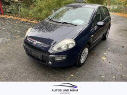 Colore esterno blu suggestivo Gebraucht 2011 Fiat Punto Evo Dynamic Kleinwagen | 2.699 € (Fairer Preis)