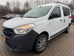 Weiß Gebraucht 2019 Dacia Dokker Essentiel SUV | 5.990 €