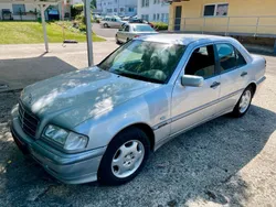 Silber Gebraucht 1999 Mercedes C180 Limousine | 4.900 €