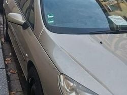 Grau Gebraucht 2006 Peugeot 407 Platinum Kombi | 1.900 € (Guter Preis)