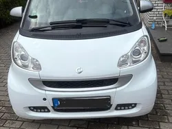 Weiß Gebraucht 2011 Smart ForTwo Cabrio Cabrio | 4.600 € (Fairer Preis)