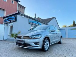 Silber Gebraucht 2015 VW Golf Sportsvan Highline Van / Kleinbus | 14.990 € (Fairer Preis)