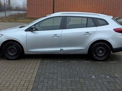 Silber Gebraucht 2014 Renault Mégane GT Coupé | 4.000 €