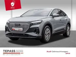 Silber Gebraucht 2024 Audi Q4 Sportback e-tron Sport SUV | 43.480 €