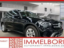 Ung. schwarz unilack Gebraucht 2021 Mercedes GLC200 Exclusive SUV | 26.700 € (Guter Preis)