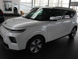 Weiß Gebraucht 2020 Kia Soul EV Spirit SUV | 21.490 € (Fairer Preis)