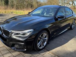Schwarz Gebraucht 2018 BMW 740 M Sport Limousine | 37.899 € (Guter Preis)
