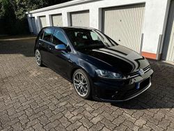 Schwarz Gebraucht 2014 VW Golf VII R Limousine | 19.500 € (Etwas zu teuer)