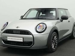 Grau Gebraucht 2024 Mini Cooper Classic Kleinwagen | 23.042 € (Superpreis)