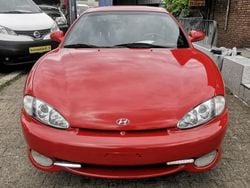 Rot Gebraucht 1997 Hyundai Lantra Limousine | 4.700 €