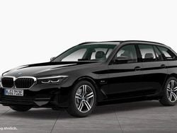 Schwarz ii Gebraucht 2021 BMW 530e Sport Line Kombi | 28.300 € (Guter Preis)