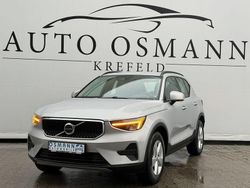 Silber Gebraucht 2022 Volvo XC40 SUV | 19.950 € (Guter Preis)