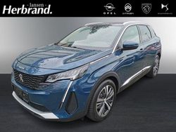Lackierung blau celebes/metall Gebraucht 2021 Peugeot 3008 SUV | 21.890 € (Fairer Preis)