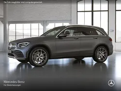 Grau Gebraucht 2021 Mercedes GLC300 AMG SUV | 44.990 € (Teuer)