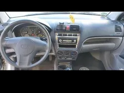 Silber Gebraucht 2006 Kia Picanto Kleinwagen | 1.200 €