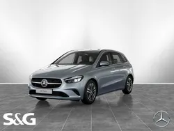 Metalliclack hightechsilber Gebraucht 2024 Mercedes B200 Progressive Van / Kleinbus | 32.500 € (Etwas zu teuer)