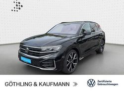 Grenadillschwarz metallic Gebraucht 2024 VW Touareg R-line SUV | 72.480 € (Etwas zu teuer)