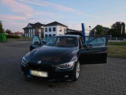 Schwarz Gebraucht 2012 BMW 330 Limousine | 10.000 € (Superpreis)