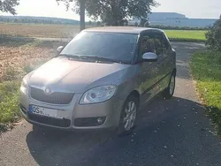 Braun Gebraucht 2010 Skoda Fabia Limousine | 1.999 € (Fairer Preis)