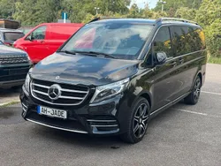 Schwarz Gebraucht 2017 Mercedes V250 Exclusive Van / Kleinbus | 42.950 € (Fairer Preis)