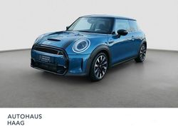 Blau Gebraucht 2021 Mini Cooper S Classic Kleinwagen | 26.400 € (Fairer Preis)
