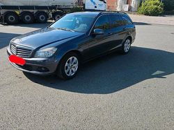 Grau Gebraucht 2008 Mercedes C200 Limousine | 4.500 €
