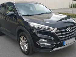 Schwarz Gebraucht 2017 Hyundai Tucson SUV | 15.000 € (Fairer Preis)