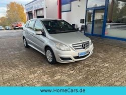 Polarsilber Gebraucht 2010 Mercedes B180 Van / Kleinbus | 1.999 € (Superpreis)