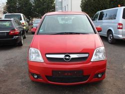 Rot Gebraucht 2008 Opel Meriva Cosmo Van / Kleinbus | 850 € (Superpreis)